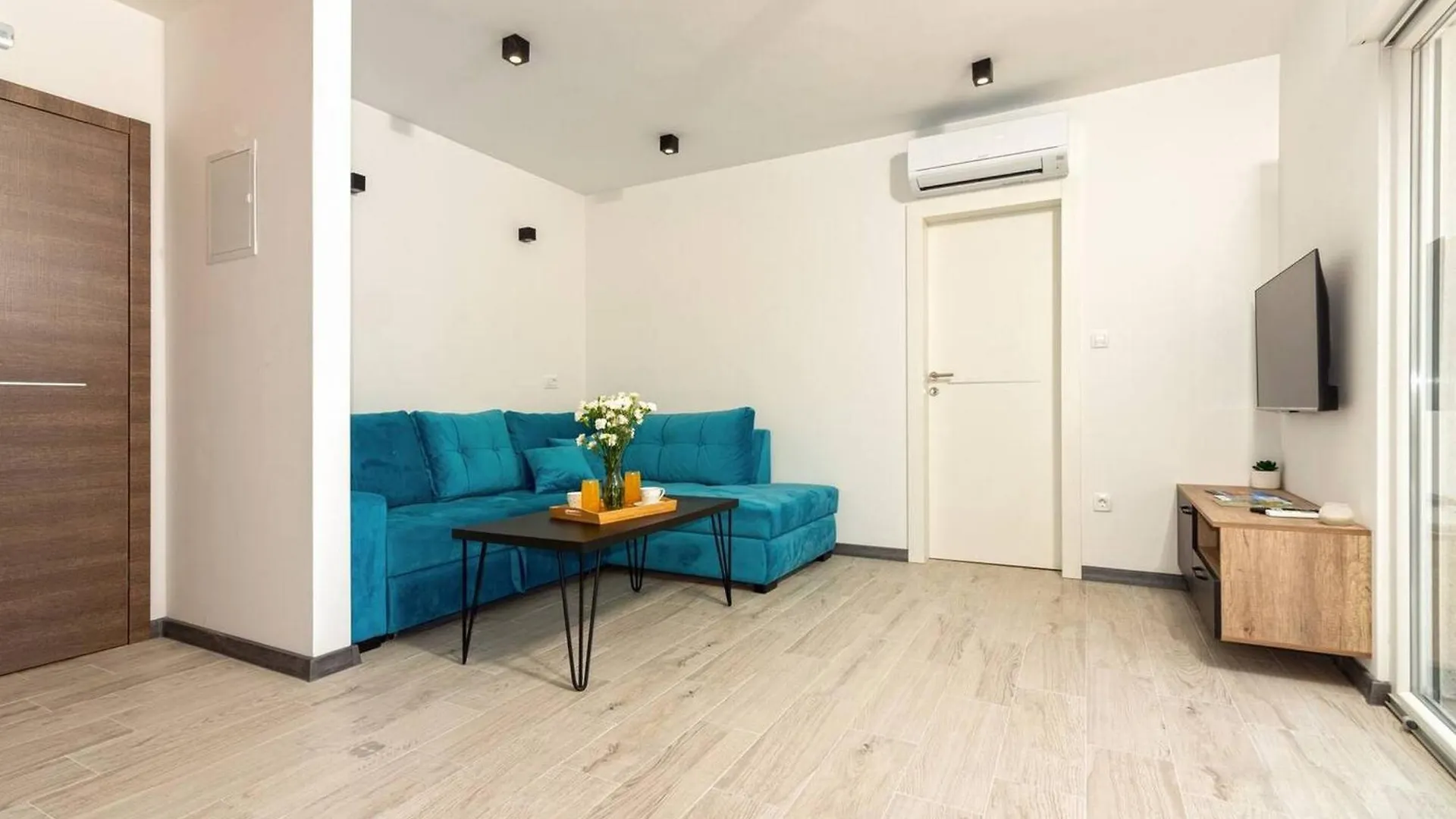 Apartments With Private Balcony Kastel Novi Kastela 0*,  Croatia